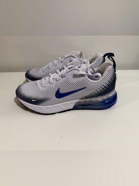Nike air max phoenix